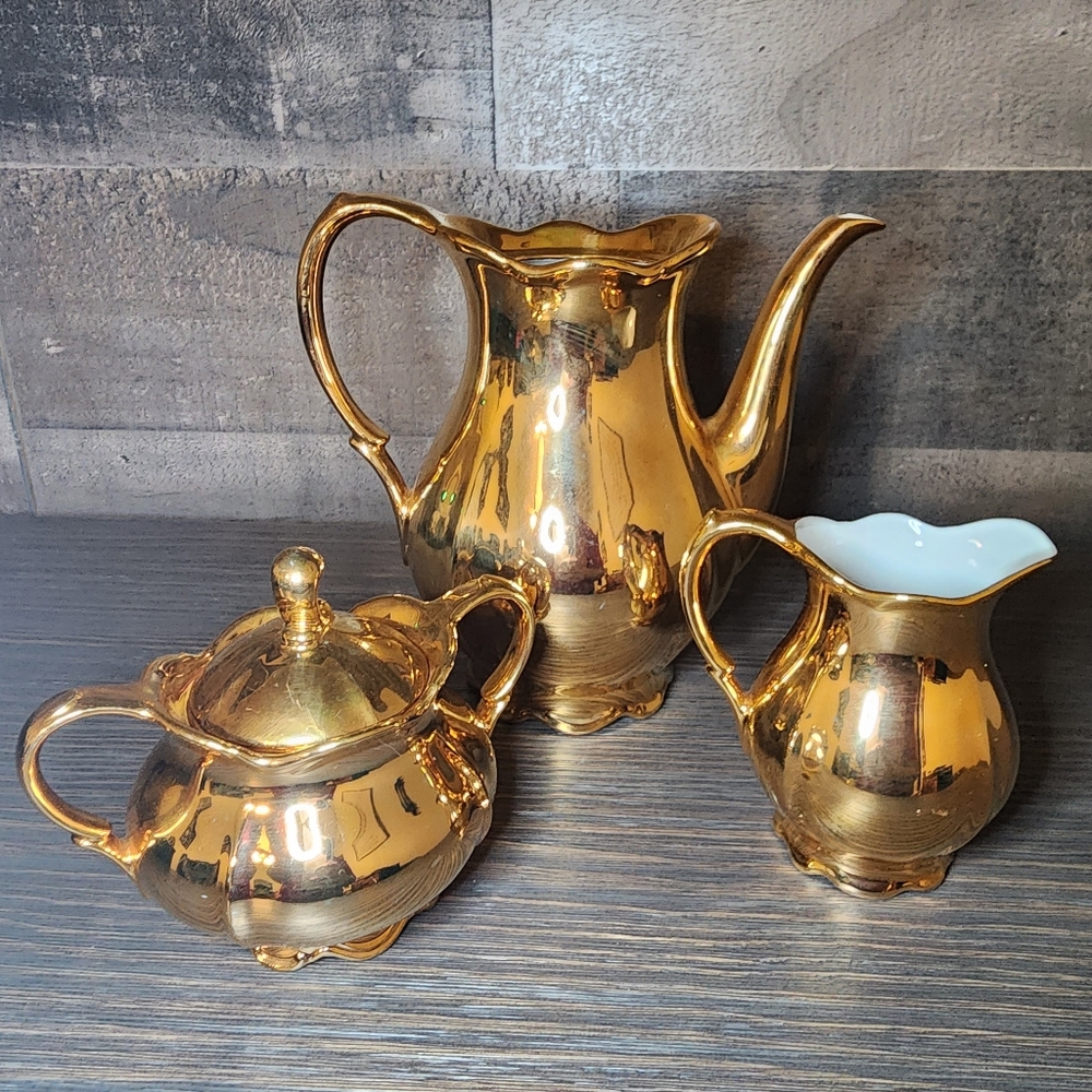 Rare Vintage  Bavaria Germany  Gold Tea Set